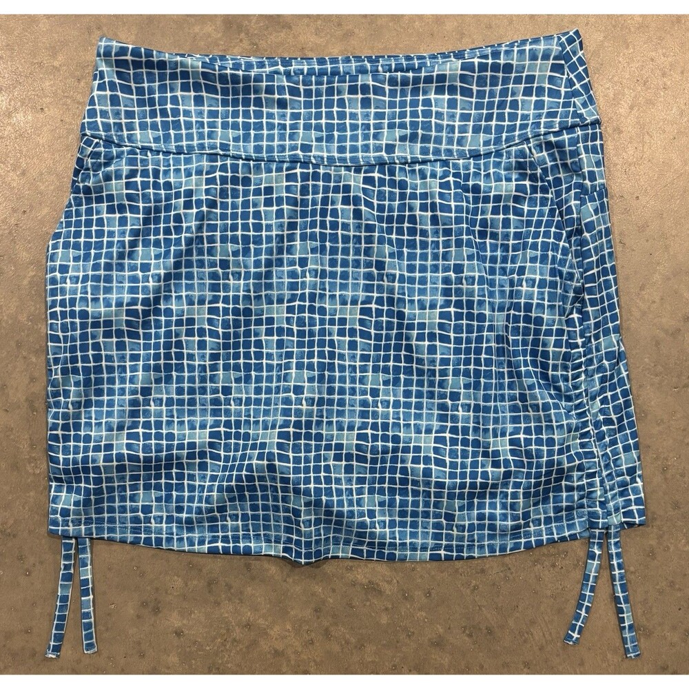 Greg Norman ML75 Golf Polo & Skort Set Womens Medium Blue Tile Print Performance - Picture 7 of 11